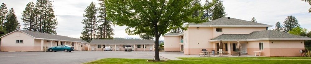 Shasta Pines Motel & Suites Burney Εξωτερικό φωτογραφία